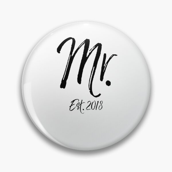 Artikelvorschau, Mr. Est. 2018 Matching Bride & Groom Gifts entworfen und verkauft von TNDesignStudio.