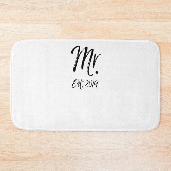 Artikelvorschau, Mr. Est. 2019 Matching Bride & Groom Gifts entworfen und verkauft von TNDesignStudio.