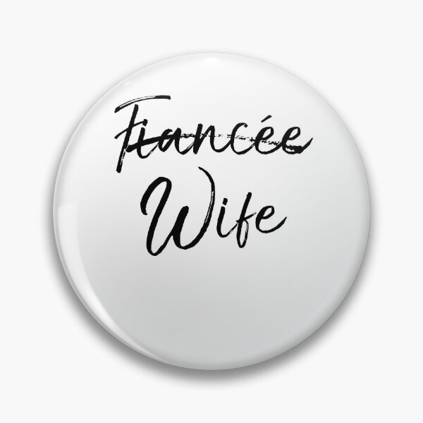 Artikelvorschau, Fiancée Marked Out Wife Matching Bridal Party Gifts entworfen und verkauft von TNDesignStudio.