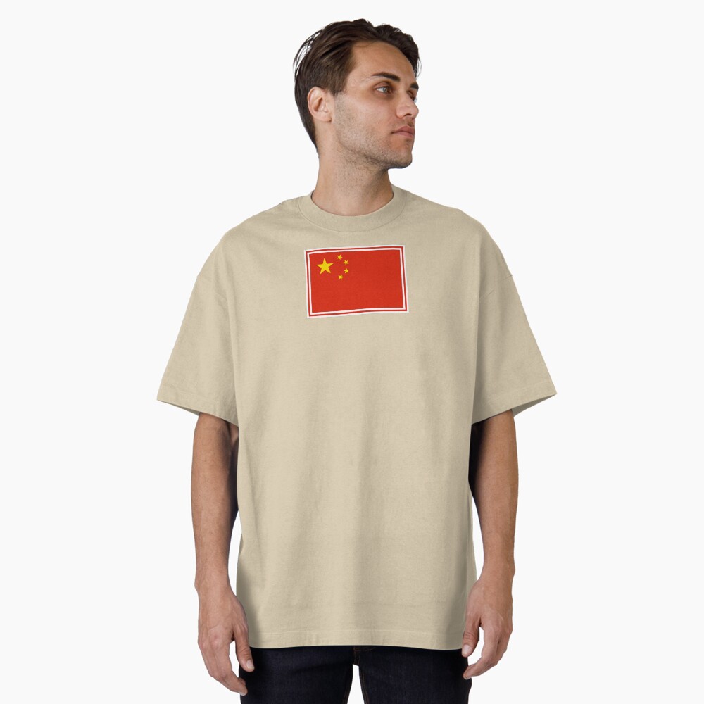 Aperçu de l'œuvre T-shirt oversize créée et vendue par mpodger.
