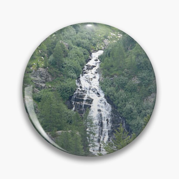 Artikelvorschau, Alpental Valley River Wasserfall Alpengebirgslandschaft entworfen und verkauft von Anna Lemos.