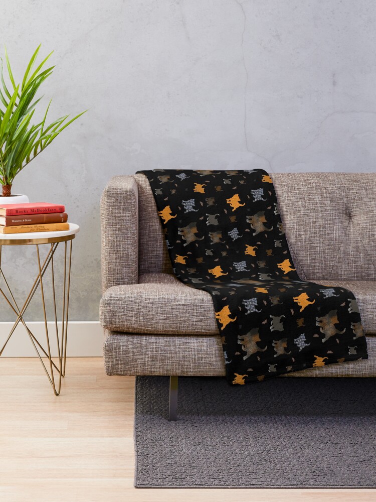 Alternate view of Cats on black Throw Blanket