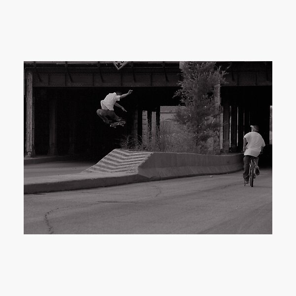 Item preview, Pat Smith-Chicago photo Andrew Hutchison designed and sold by Reggie Destin Photo Benefit Page.