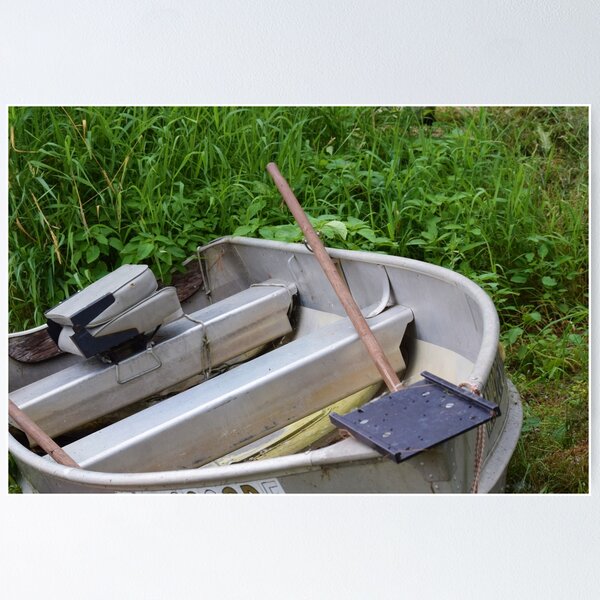 Item preview, A lone rowboat designed and sold by Retaining Focus.