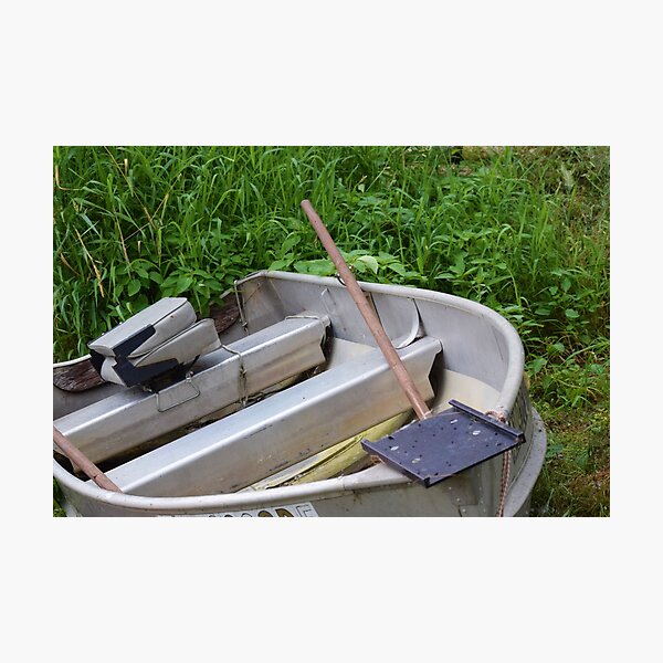 Item preview, A lone rowboat designed and sold by Retaining Focus.