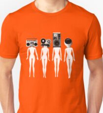 four chicks retro remix Slim Fit T-Shirt
