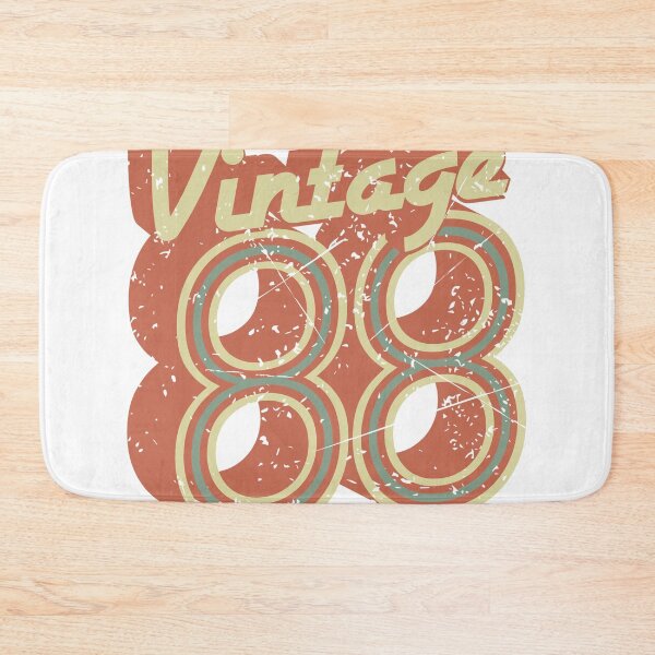 Artikelvorschau, Du bist 18 mit 12 Jahren Erfahrung! Rocke diesen 30er Print mit Haltung und Sass! Dieses T-Shirt zum 30. Geburtstag ist alles Vintage und macht Spaß entworfen und verkauft von Lisbob.