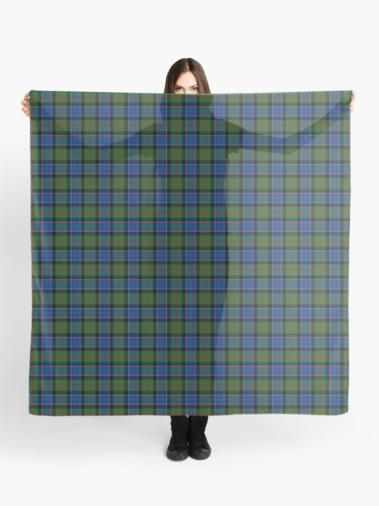 The Scotland Kilt Company Wallace Modern Tartan Scarf - Scottish Wool Clan  Scarves : : Clothing, Shoes & Accessories