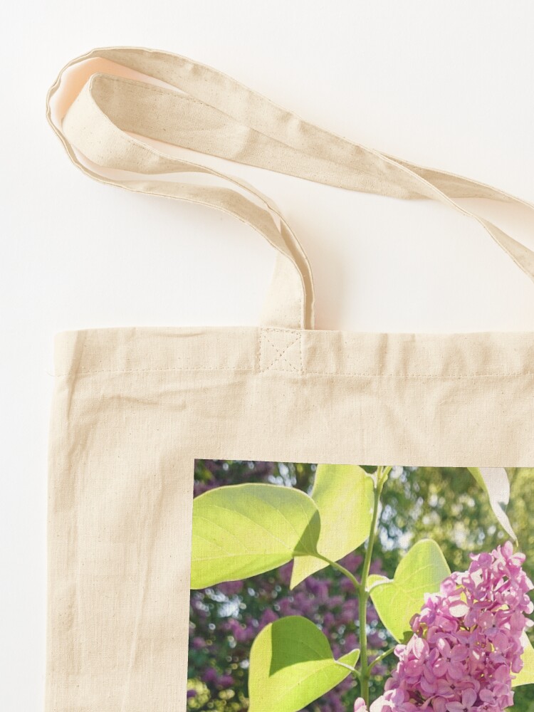 Alternative Ansicht von Flieder-Blüte Stofftasche