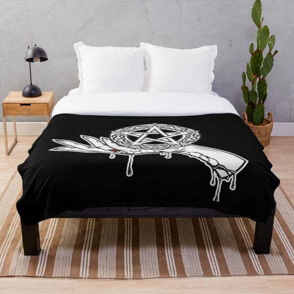 Artikelvorschau, Wicca Hand hält Pentagramm entworfen und verkauft von WiccaStore.
