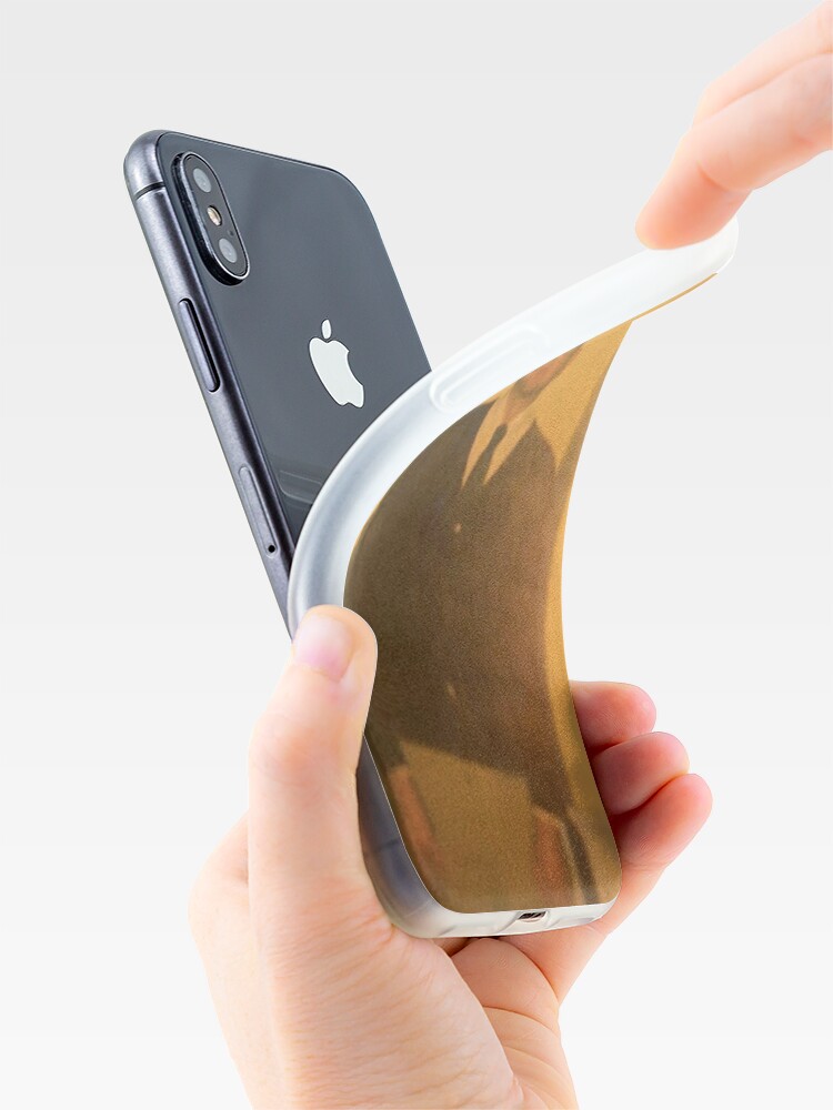Aperçu 4 sur 5. Coque iPhone avec l'œuvre Joyeux anniversaire Colin Robinson II créée et vendue par wickedjawn.