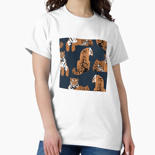 Vista previa del artículo con la obra « y estoy experimentando con ilustrarlos de diferentes maneras. Esta es una ilustración digital original basada en fotos de tigres reales.», diseñado y vendido por katlandreth.