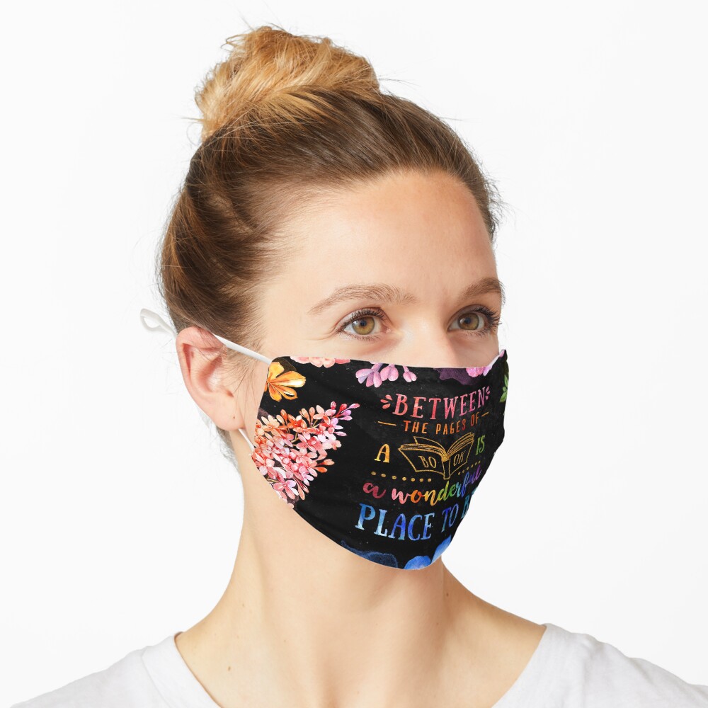 Between the pages (black) Mask