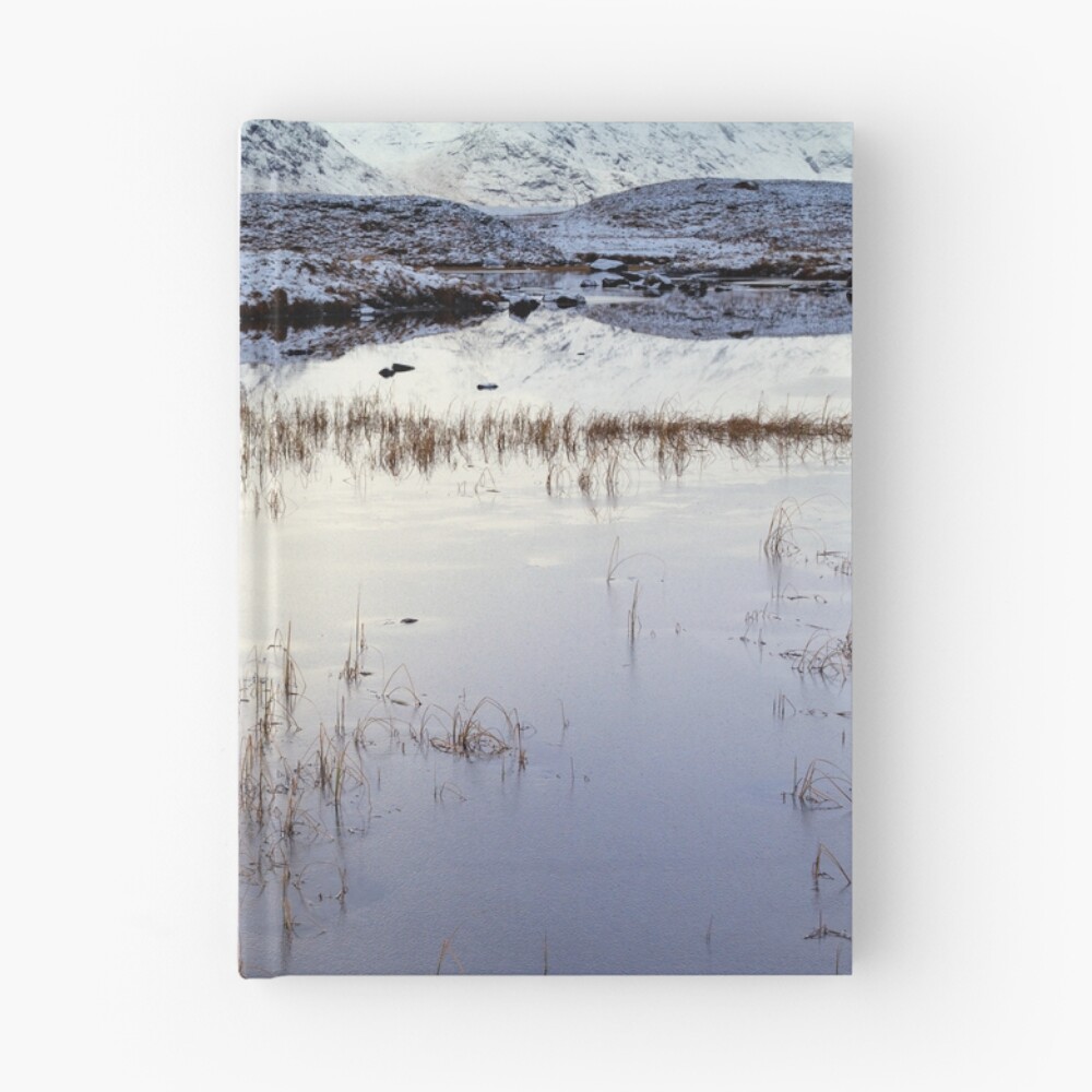 Vista previa del artículo con la obra «Cuaderno de tapa dura», diseñado y vendido por bitm2007.