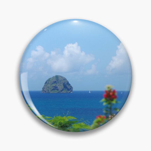 Artikelvorschau, Rocher du Diamant - Martinique, F.W.I. entworfen und verkauft von Olivia Son.