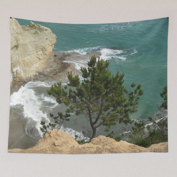 Artikelvorschau, Baum und Oregon Coastline entworfen und verkauft von HilaryLeslie.