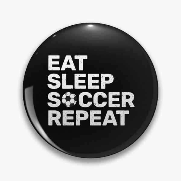 Artikelvorschau, Fußballspieler - Eat Sleep Soccer Repeat! entworfen und verkauft von EstelleStar.