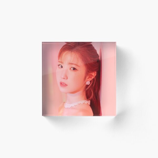 HITOMI IZ * ONE - Oneiric Diary Acrylic Block