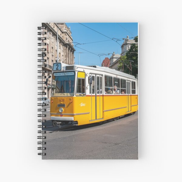 Aperçu de l'œuvre Célèbre tramway deux à Budapest créée et vendue par Ulysse Pixel.
