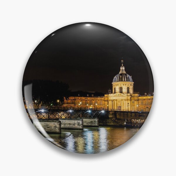 Artikelvorschau, Institut de France und Pont des Arts bei Nacht - Paris entworfen und verkauft von Ulysse Pixel.