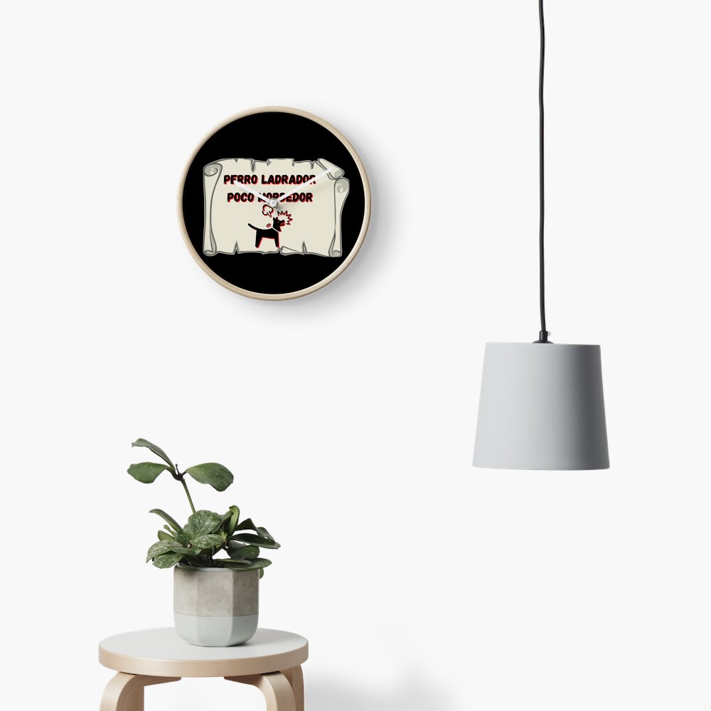Perro ladrador poco mordedor Reloj