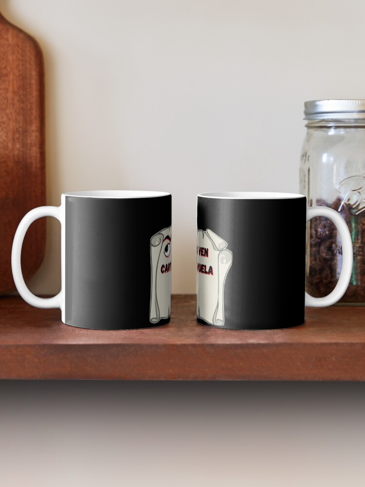 Vista alternativa de Taza de café Ojos que no ven Cartera que vuela