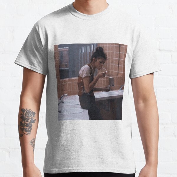 Detective Rue Classic T-Shirt