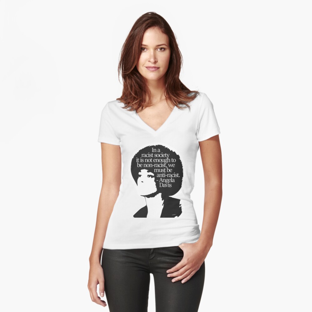 Artikel-Vorschau von Tailliertes T-Shirt mit V-Ausschnitt, designt und verkauft von KulakPosting.