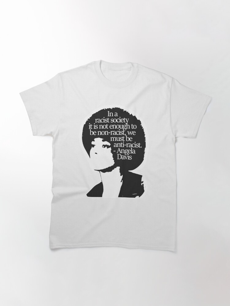 Thumbnail 3 von 7, Classic T-Shirt, Angela Davis designt und verkauft von KulakPosting.