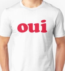 oui - red Unisex T-Shirt