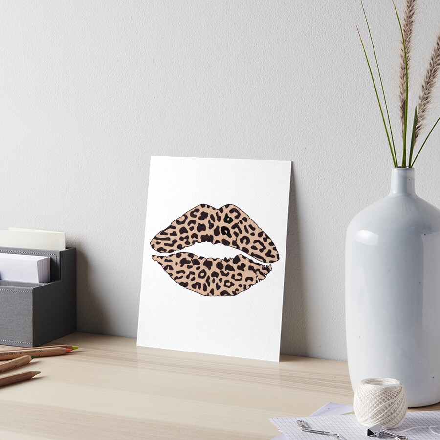 "Leopard Print Lips Shape Animal Cheetah Print Design" Art Board