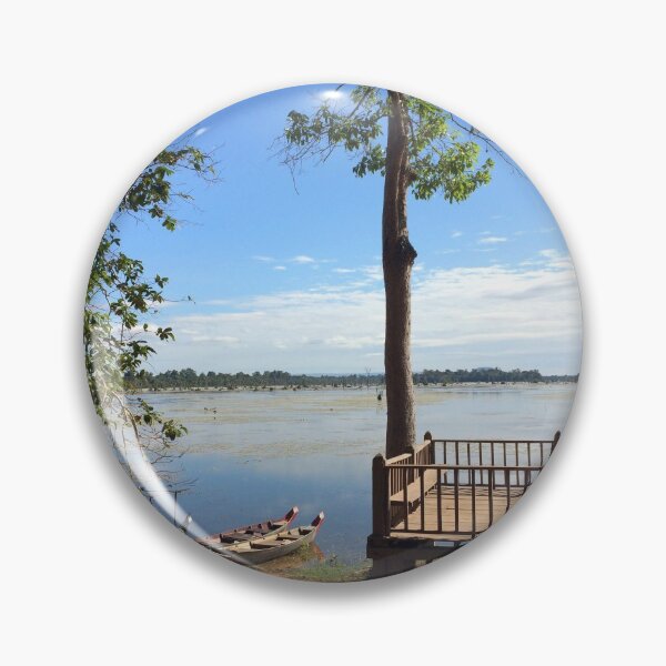 Item preview, Peer at Lake designed and sold by Linnys-Designs.