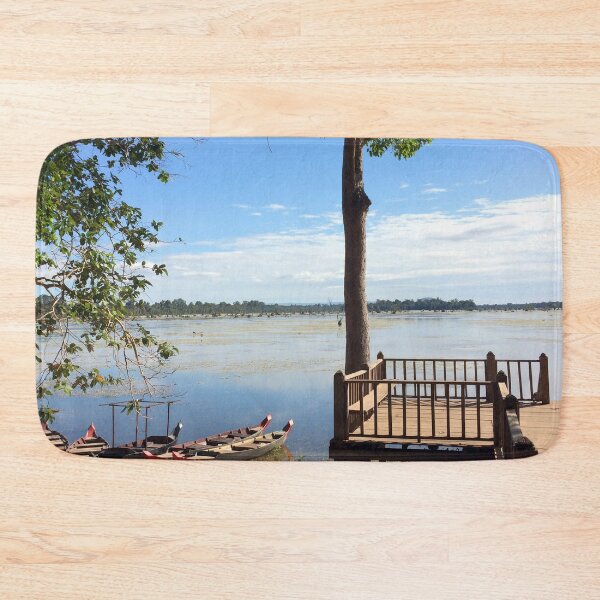 Item preview, Peer at Lake designed and sold by Linnys-Designs.