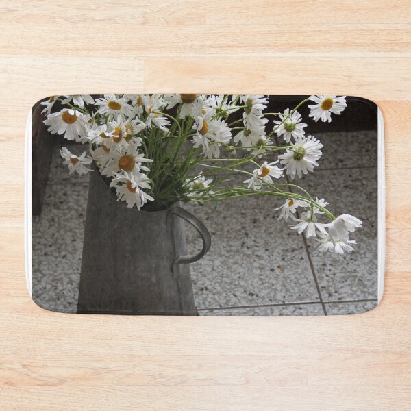 Item preview, Daisy flowers spring rural bouquet designed and sold by EstelleRossetti.