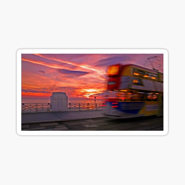 Artikel-Vorschau von Blackpool Tram at sunset, designt und verkauft von Danny5.