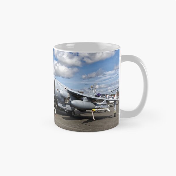 Artikelvorschau, BAe Sea Harrier FA.2 entworfen und verkauft von Andy Harker.