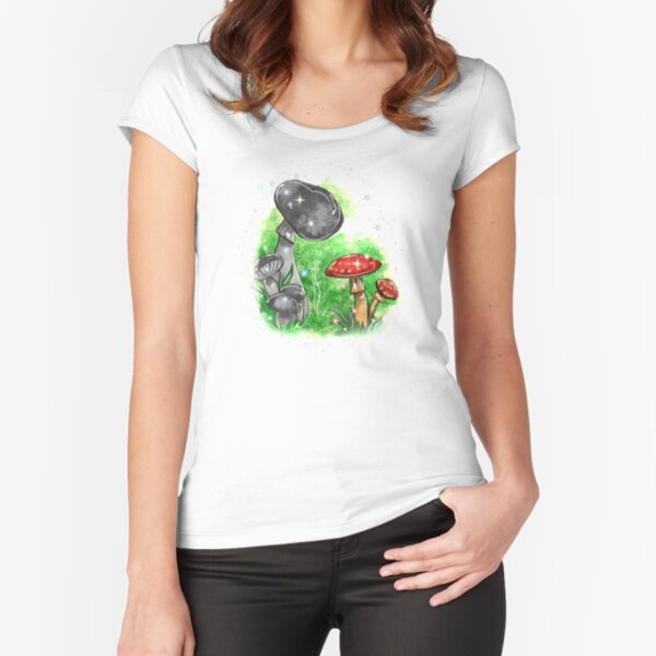 Fitted Scoop T-Shirt