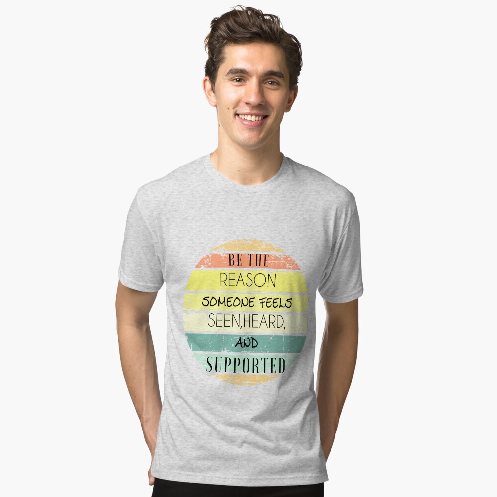 Vista previa del artículo con la obra «Camiseta de tejido mixto», diseñado y vendido por kikibul.