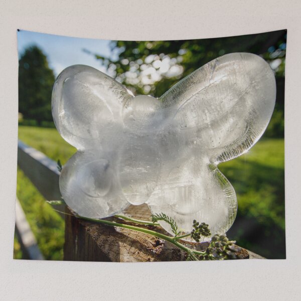 Artikelvorschau, Eisschmetterling entworfen und verkauft von FOLK ART FUSION by heidiannemorris.