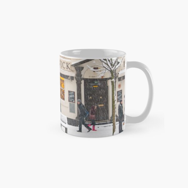The Brunswick pub under the snow Classic Mug