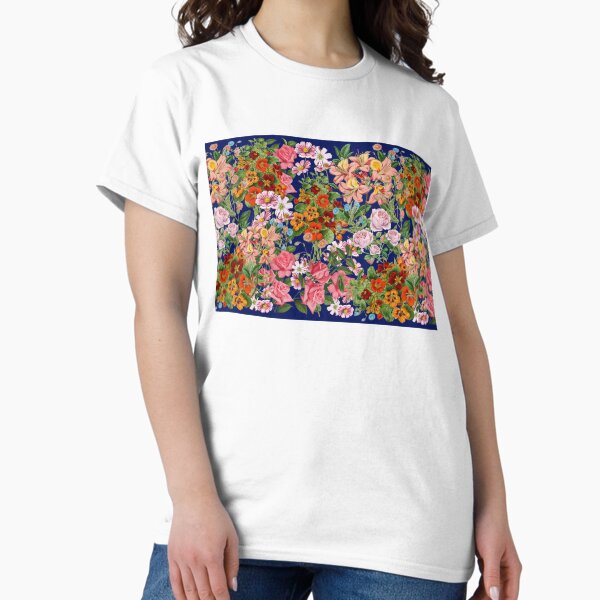 Vista previa del artículo con la obra «Patrón floral sobre fondo azul oscuro », diseñado y vendido por MariaMarinova.