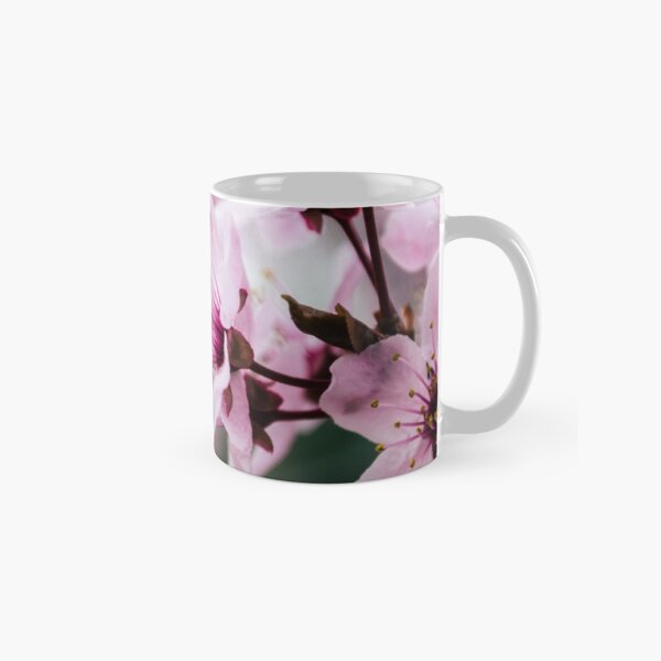 Artikel-Vorschau von rosa Sakura im Garten, designt und verkauft von ALINNAN789.