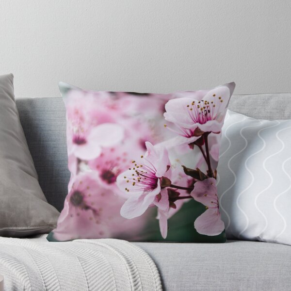 Artikel-Vorschau von rosa Sakura im Garten, designt und verkauft von ALINNAN789.