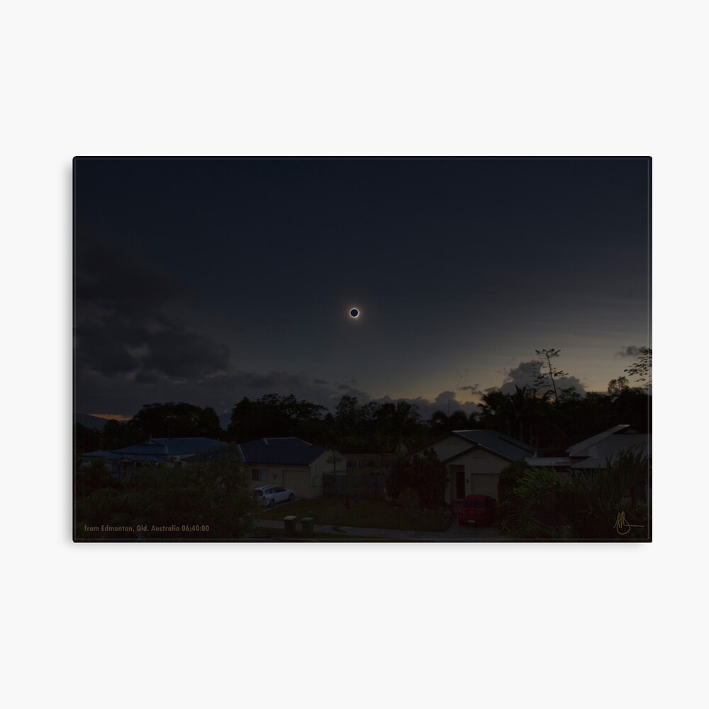 Cairns Total Solar Eclipse 14-11-2012 Canvas Print
