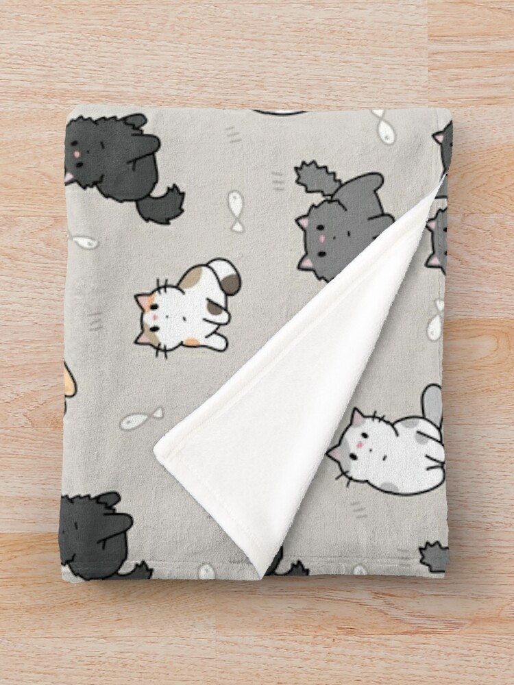 Discover Kittens and fish pattern  | Throw Blanket