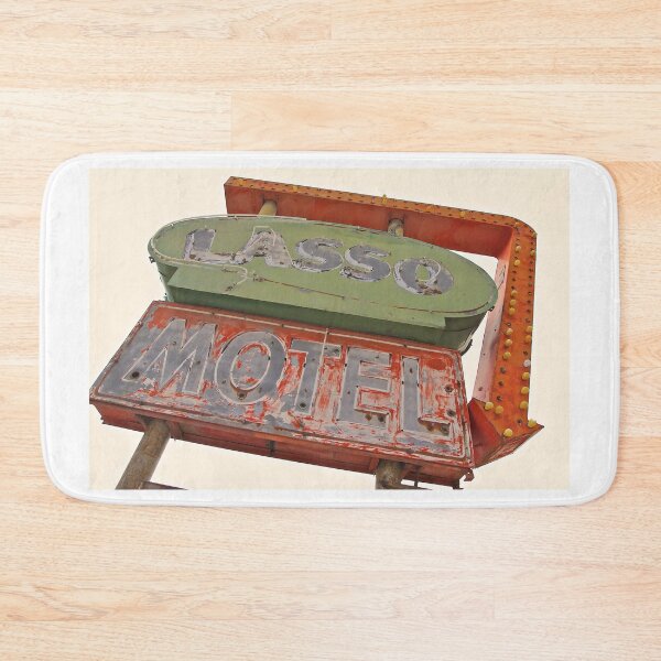 Artikelvorschau, 64 Mustang und 59 Thunderbird!
Dies ist ein altes Motel, das einst entlang der Route 66 florierte entworfen und verkauft von Andrew Felton.