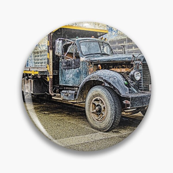 Item preview, old truck designed and sold by ricobarinas.
