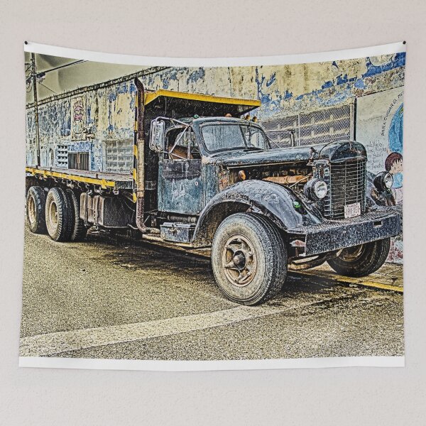 Item preview, old truck designed and sold by ricobarinas.