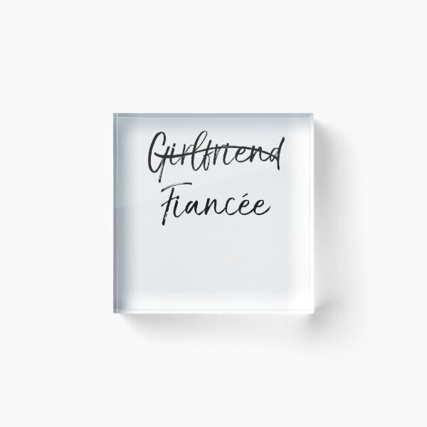 Artikelvorschau, Girlfriend Marked Out Fiancée Engagement Gift Matching Bridal Party Gifts entworfen und verkauft von TNDesignStudio.