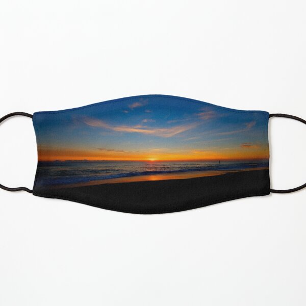 Sunrise on the North Norfolk Coast Kids Mask